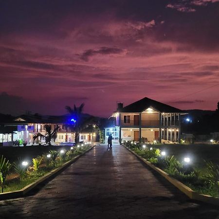 Rangi Taranga Resort Chikmagalūr Esterno foto